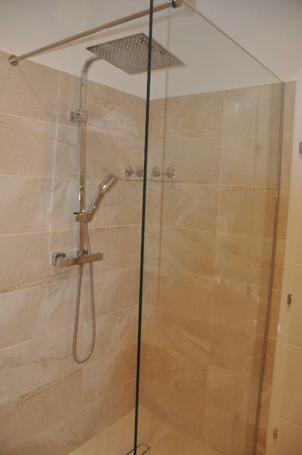 Anna Apartment مارينا المظهر الخارجي الصورة