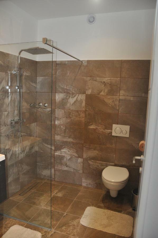 Anna Apartment مارينا المظهر الخارجي الصورة
